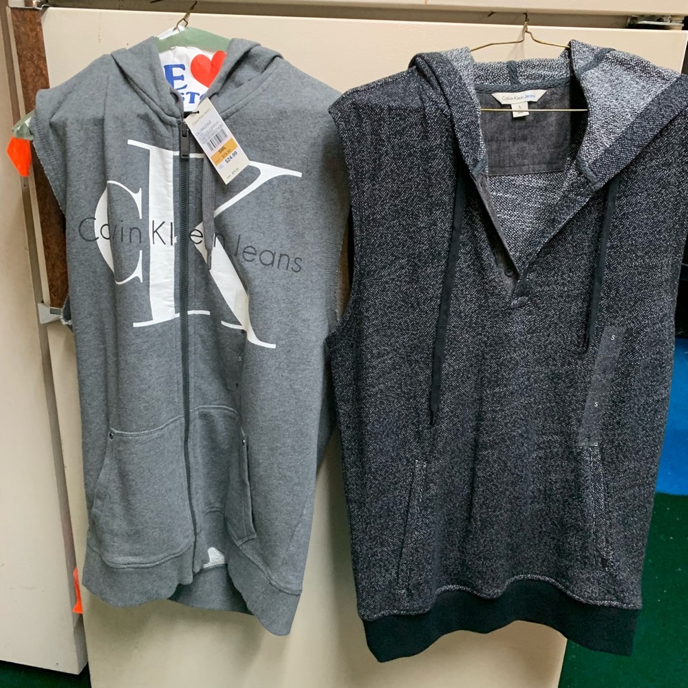2 New With Tags Mens S Calvin Klein Vests Run Big